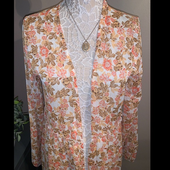 NWOT Floral Long Sleeve Duster - Picture 5 of 8